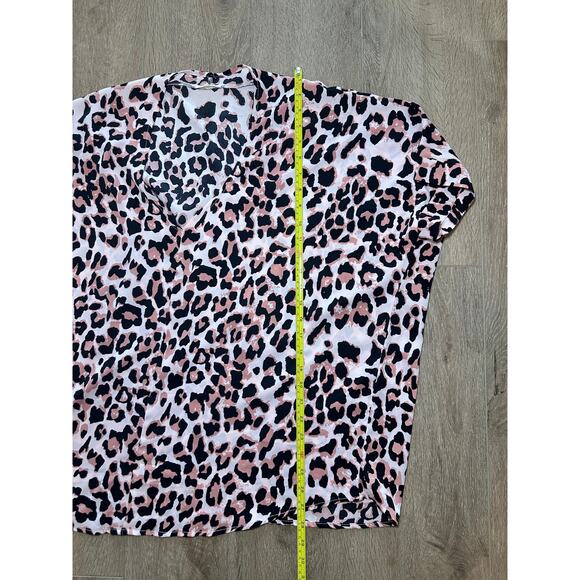 Jodifl Pink Leopard Print Oversized Blouse Size Large NWOT Boho Top - Picture 10 of 11
